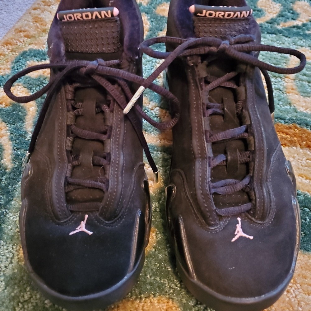 Air Jordon black sneakers